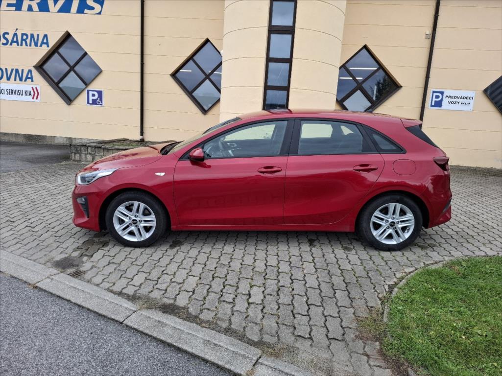 Kia Ceed 1,4, rok 2019, benzín — AutoNeza Pelhřimov — fotka 4