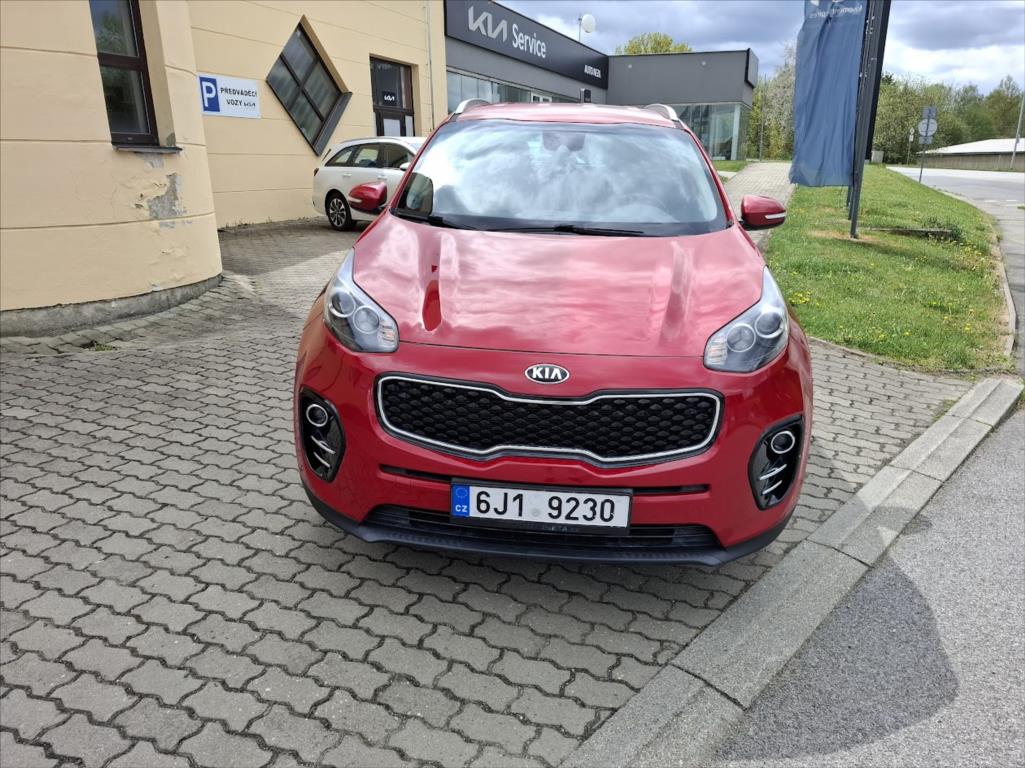 Kia Sportage 1,6, rok 2017, benzín — AutoNeza Pelhřimov — fotka 2