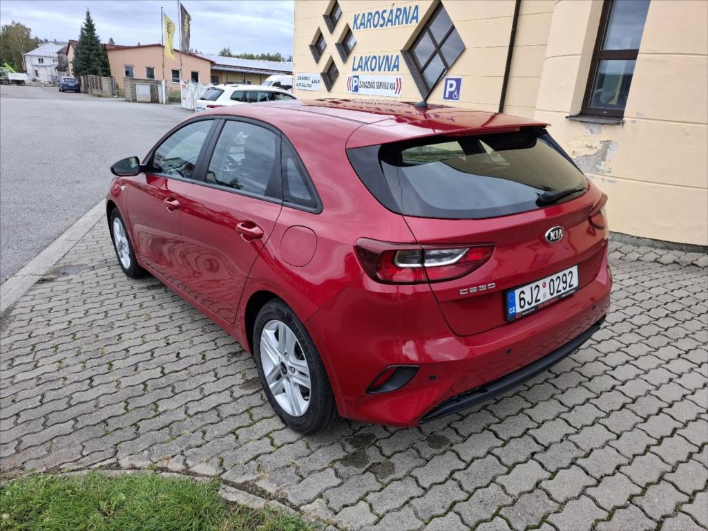 Kia Ceed 1,4, rok 2019, benzín — AutoNeza Pelhřimov — fotka 5