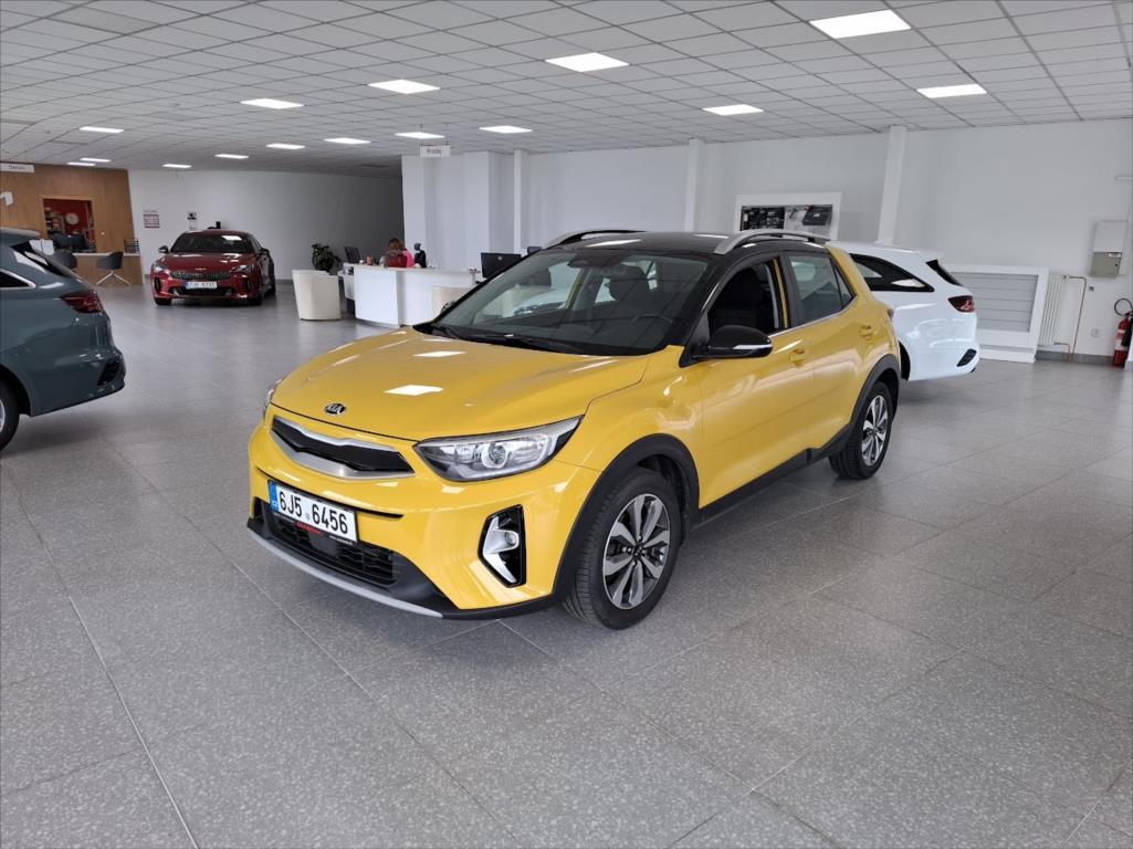 Kia Stonic 1,0 Exclusive, rok 2020, benzín — AutoNeza Pelhřimov — fotka 4