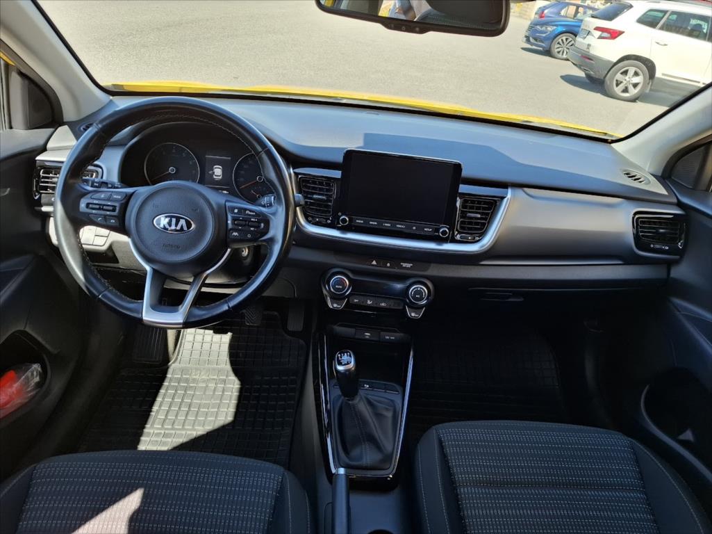 Kia Stonic 1,0 Exclusive, rok 2020, benzín — AutoNeza Pelhřimov — fotka 5