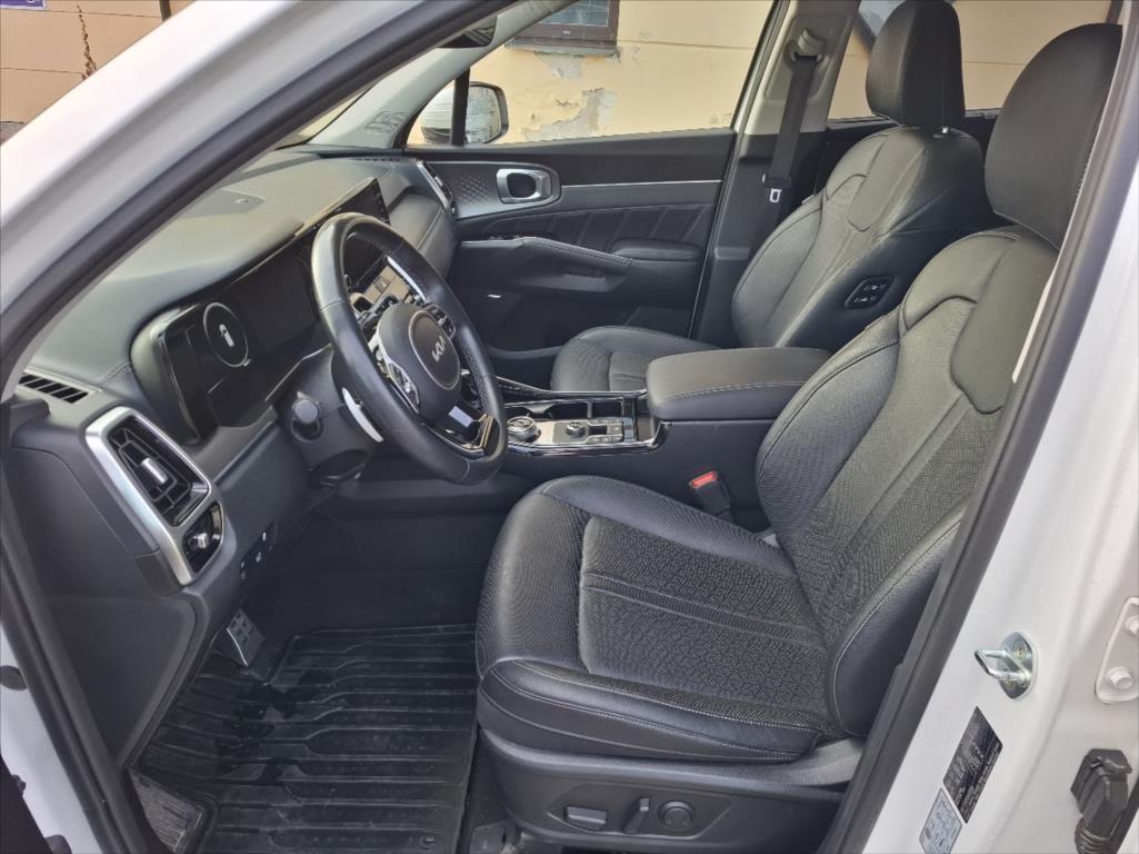 Kia Sorento 2,2 Premium 7 míst, rok 2022, nafta — AutoNeza Pelhřimov — fotka 10