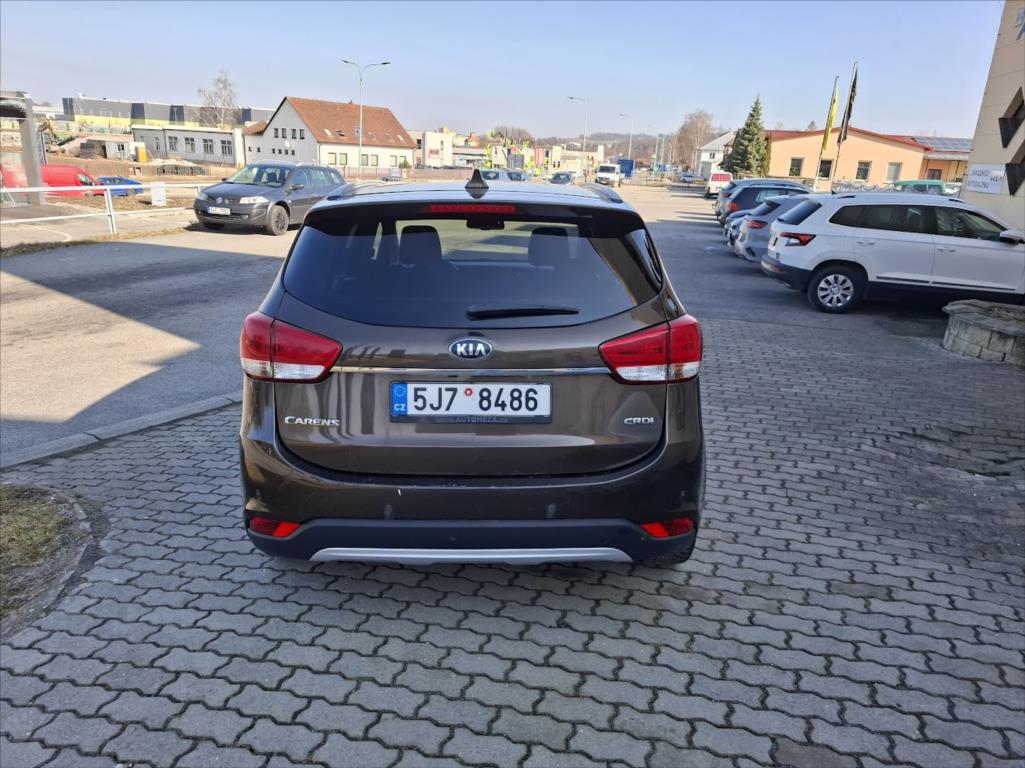 Kia Carens 1,7 Excluisive, rok 2016, nafta — AutoNeza Pelhřimov — fotka 6