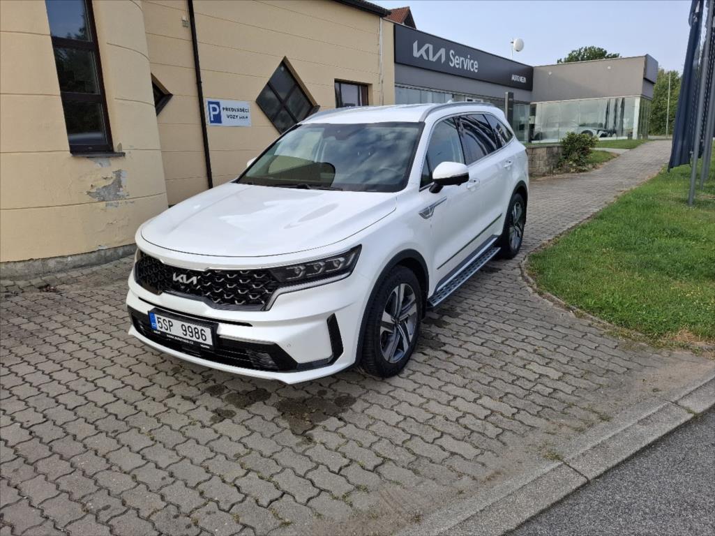 Kia Sorento 2,2 Premium 7 míst, rok 2022, nafta — AutoNeza Pelhřimov — fotka 3