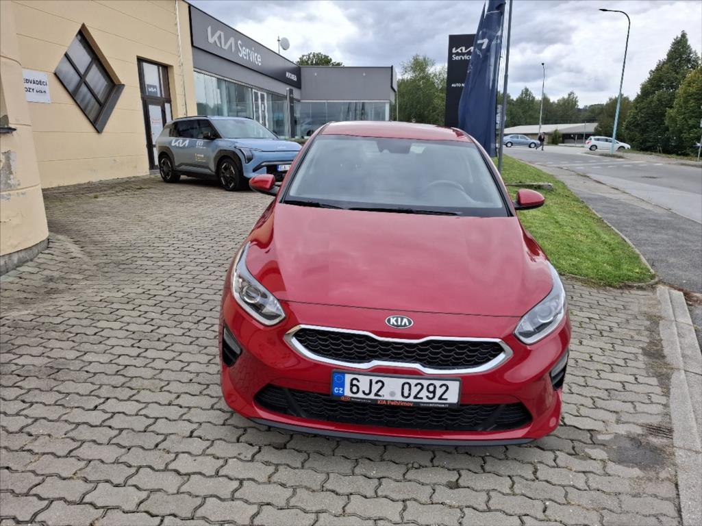 Kia Ceed 1,4, rok 2019, benzín — AutoNeza Pelhřimov — fotka 2