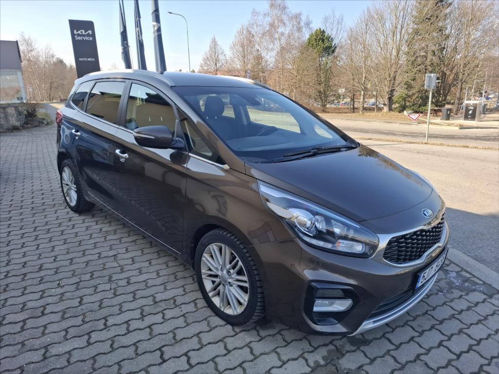 Kia Carens 1,7 Excluisive, rok 2016, nafta — AutoNeza Pelhřimov — fotka 9