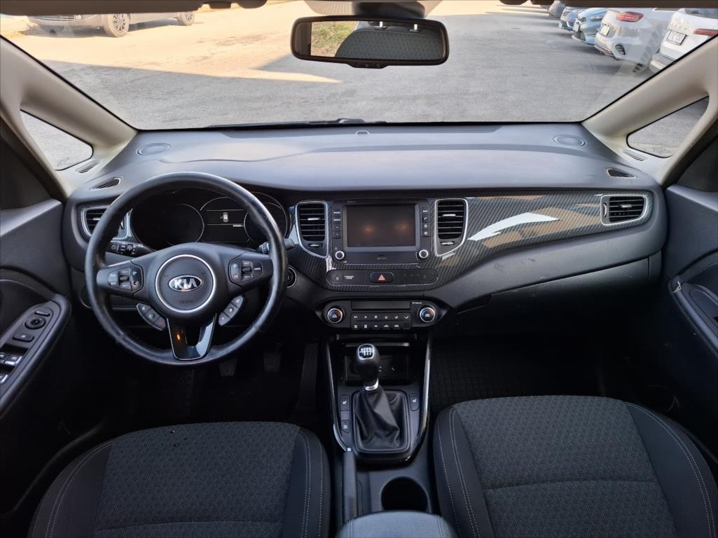Kia Carens 1,7 Excluisive, rok 2016, nafta — AutoNeza Pelhřimov — fotka 11