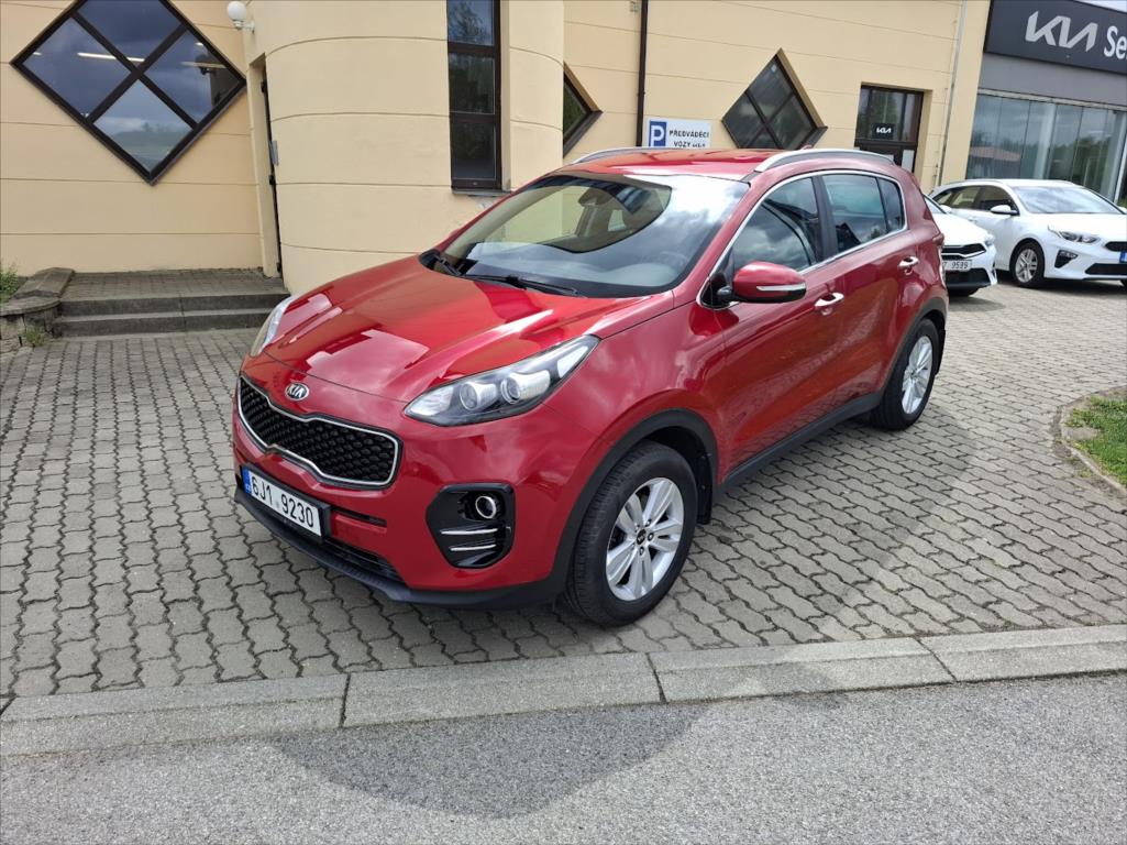 Kia Sportage 1,6, rok 2017, benzín — AutoNeza Pelhřimov — fotka 3